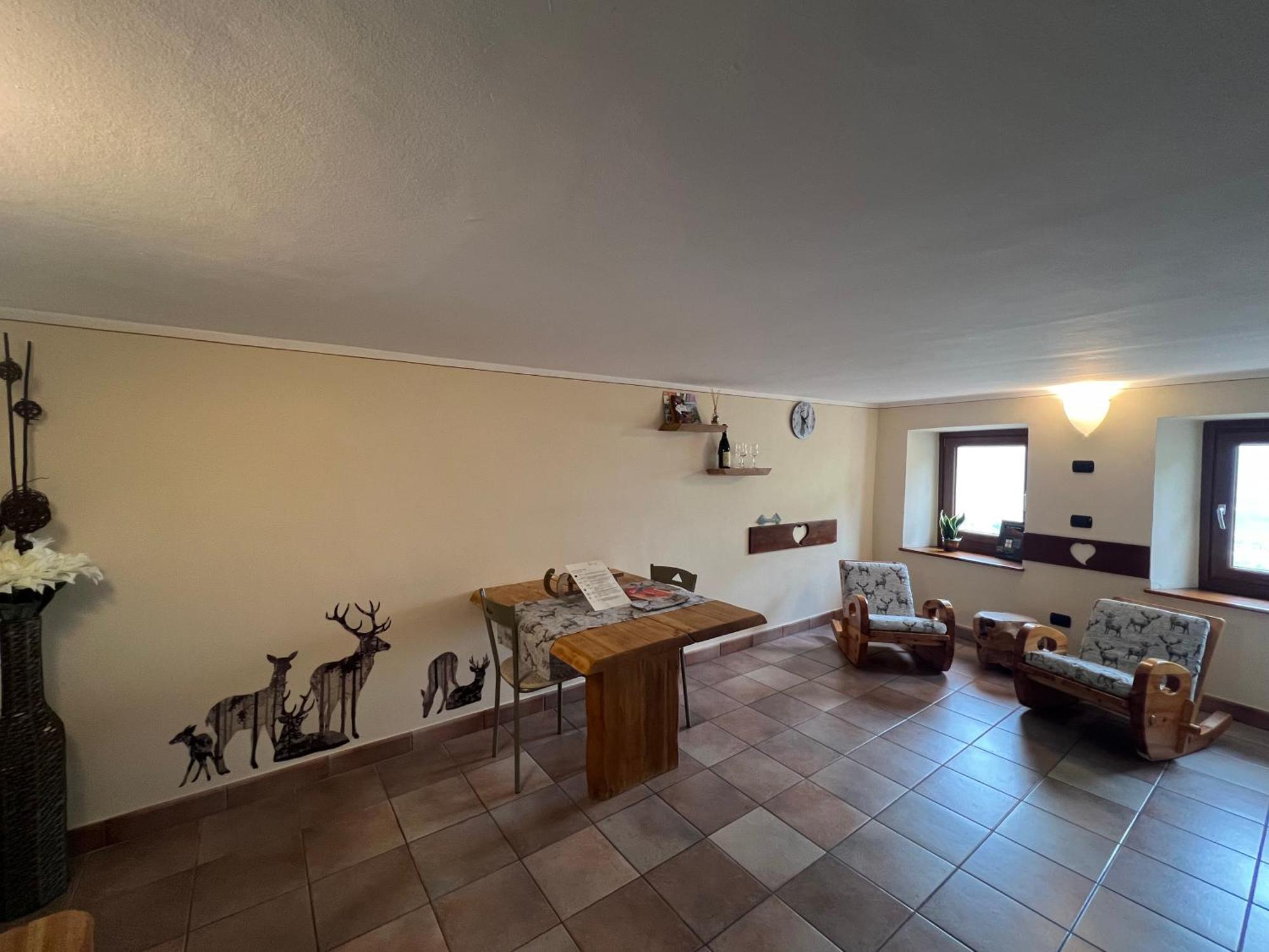 Profumo Di Legno Apartment Aosta Bagian luar foto